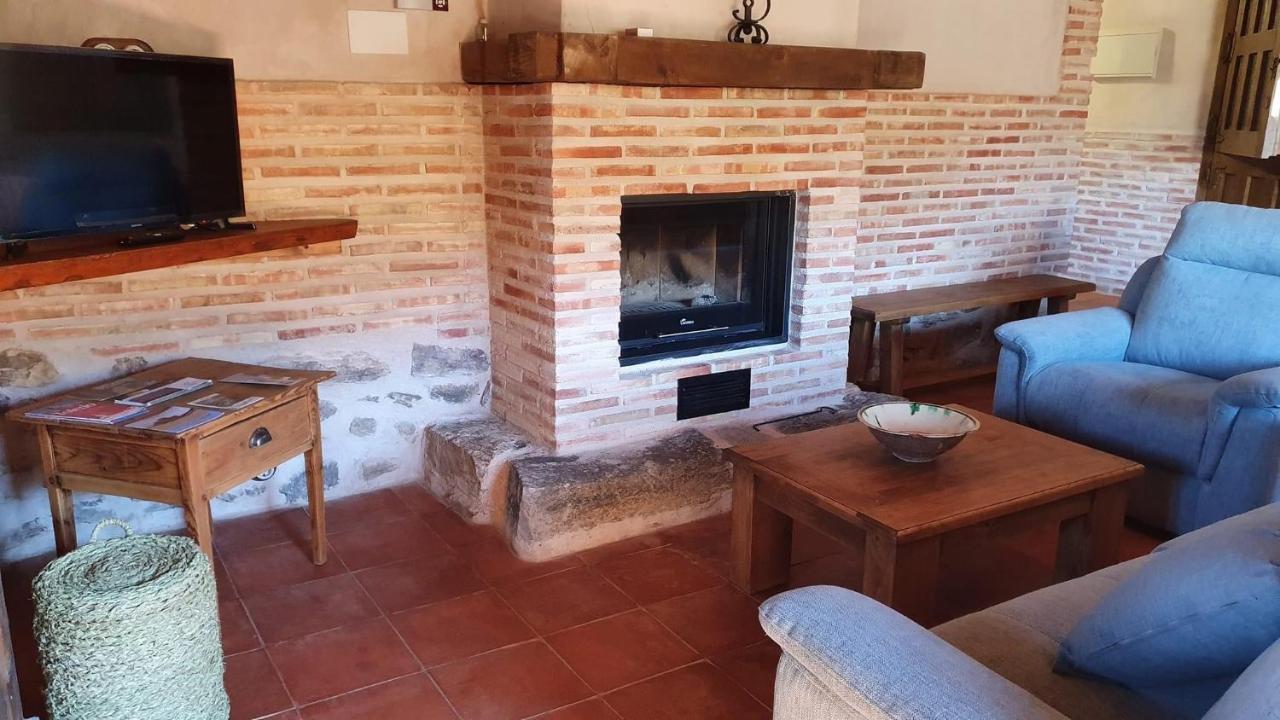 Casa Rural Las Lanchas Hontanar Ngoại thất bức ảnh